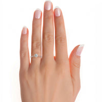 RD-CG50072 - Anillo con Diamante